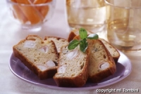 Recettes de cuisine : Cake au surimi et aux herbes